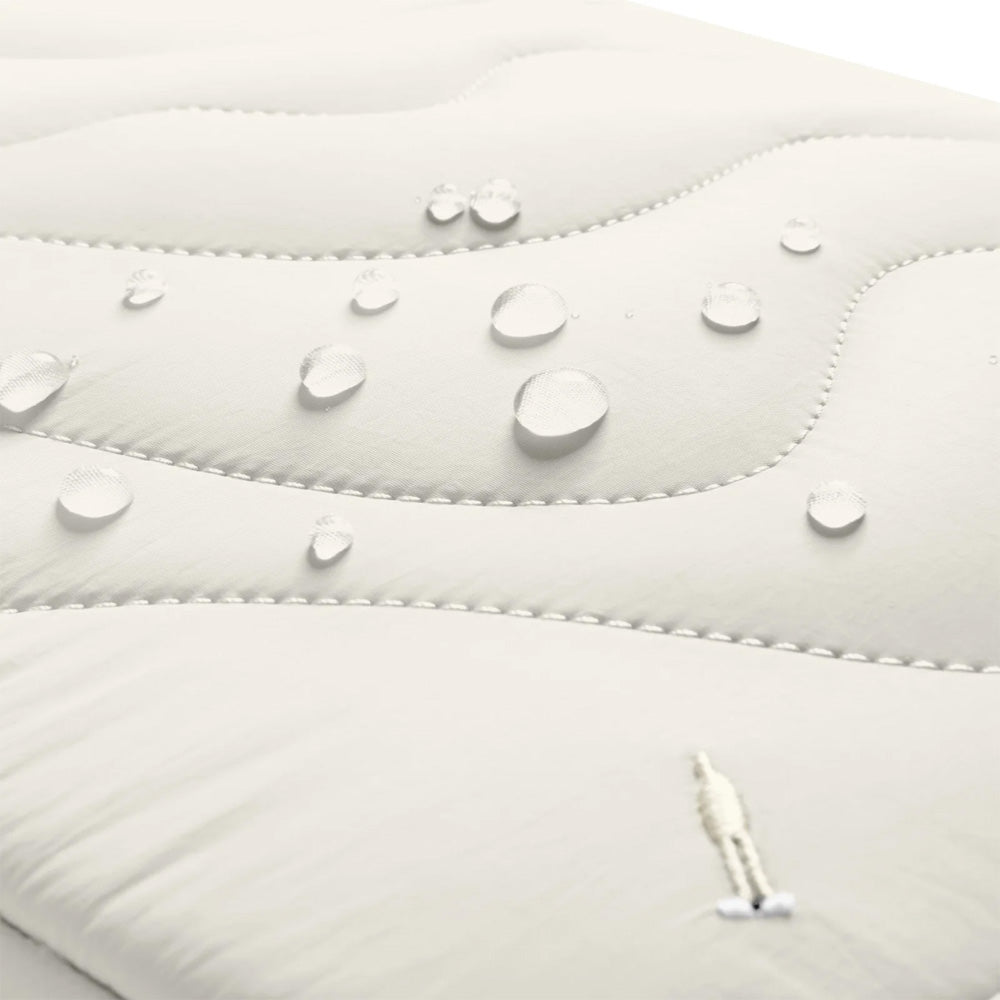 tomtoc Terra-A27 MacBook Air 13" suojatasku - valkoinen