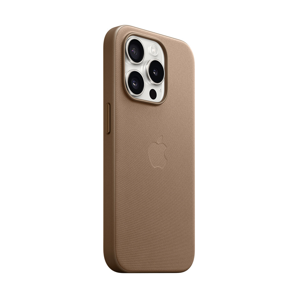 iPhone 15 Pro Maxin FineWoven-kuori MagSafella - kaarna