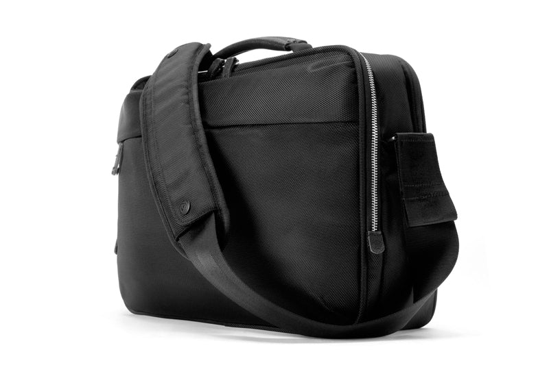 Booq Boa brief 15" grafiitti laukku kannettavalle koneelle