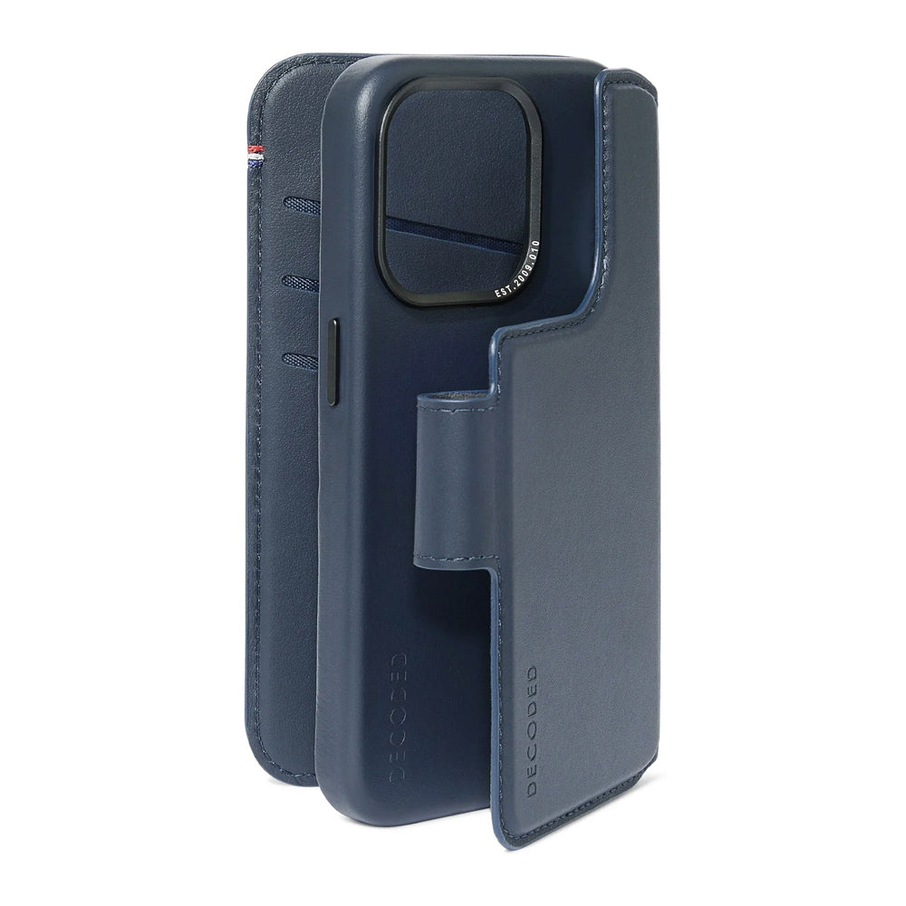 Decoded irroitettava lompakko- ja suojakuori iPhone 15 Pro - sininen