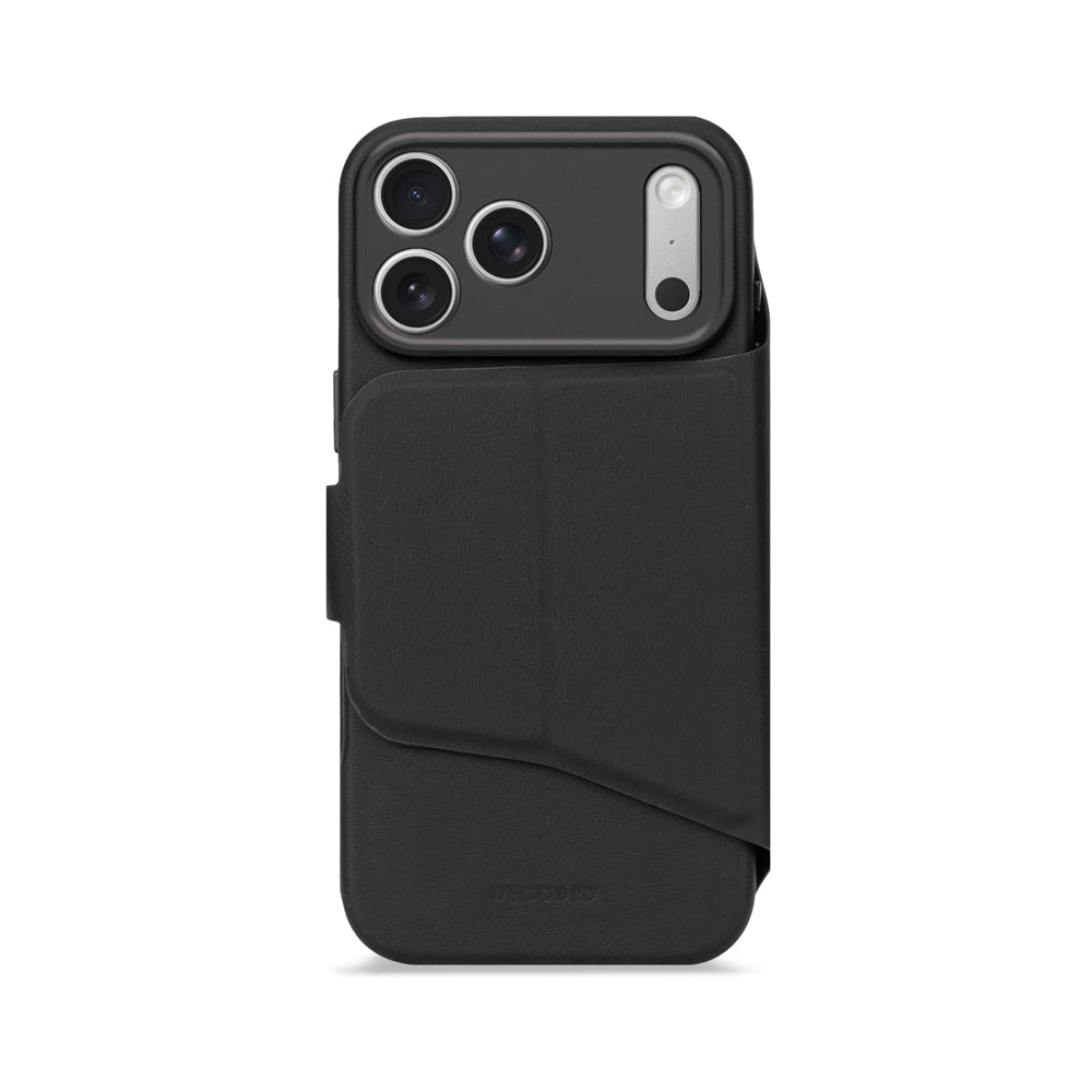 Decoded irroitettava silikoni lompakko- ja suojakuori iPhone 17 Pro Max - musta