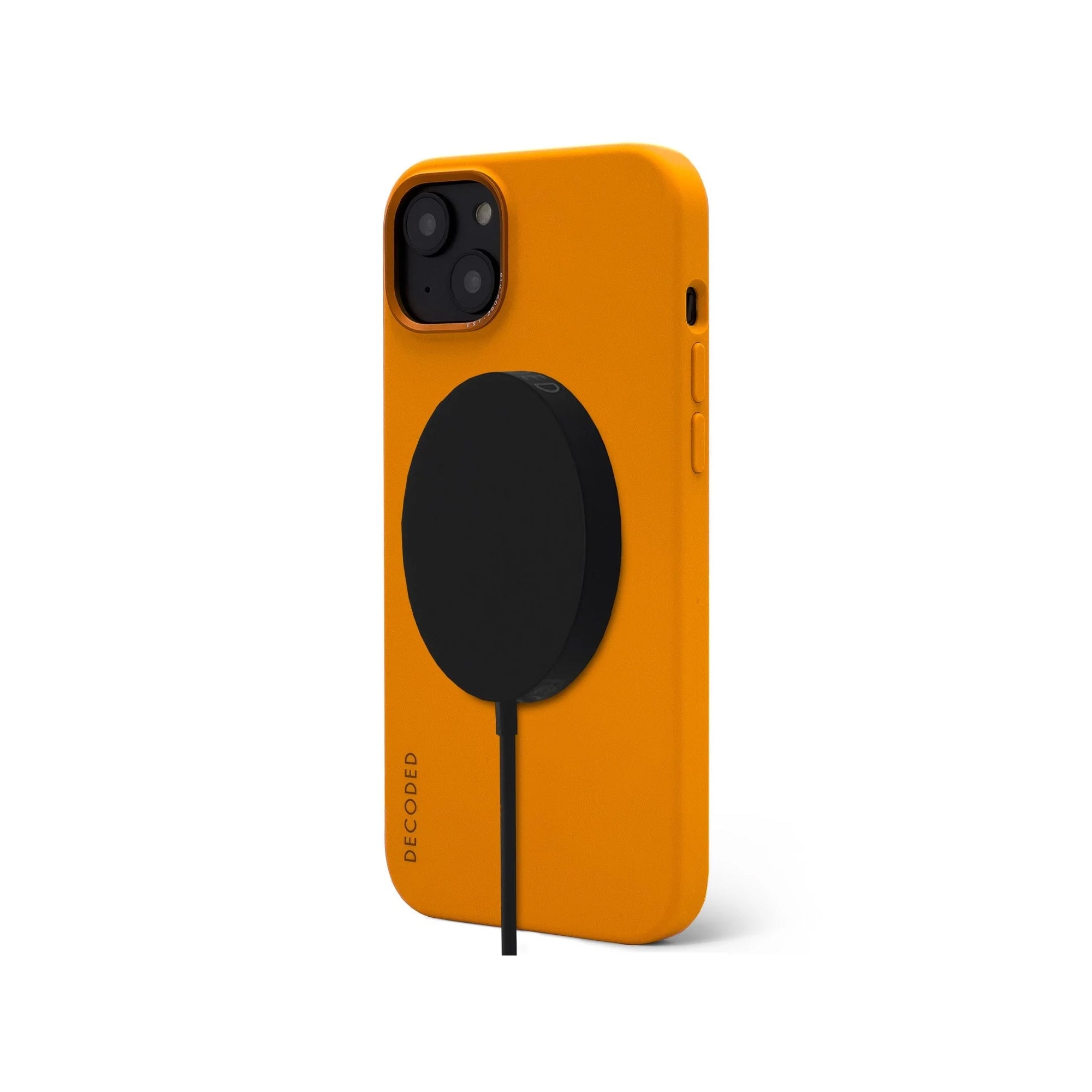 Decoded iPhone 14 silikonikuori MagSafella - aprikoosin oranssi